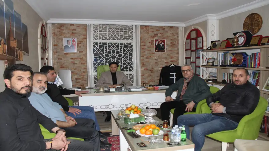 DOĞUBAYAZIT ARKOZ GENEL MÜDÜRÜ CENGİZ ÇELİK, 10 OCAK ÇALIŞAN GAZETECİLER GÜNÜNDE YEREL MEDYAYI AĞIRLADI