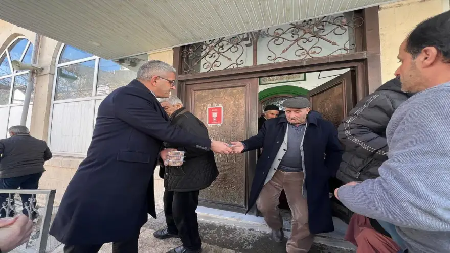 Doğubayazıt İlçe Milli Eğitim Müdürlüğü, Mehmet Beyazıt Camii'nde Aziz Şehitler İçin Anlamlı Program Düzenledi