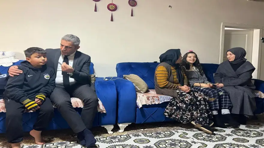 Doğubayazıt'ta "Okulum Beni Bekler" Projesi Kapsamında Ev Ziyaretleri Gerçekleştirildi