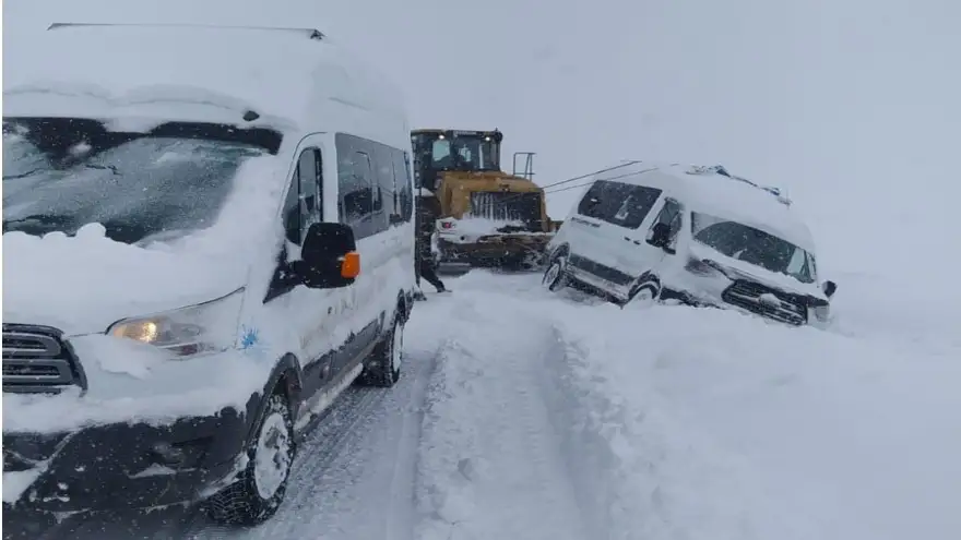 Doğubayazıt'ta Kar Engeli, 112 Ekipleri Vatandaşları Mağdur Bırakmıyor