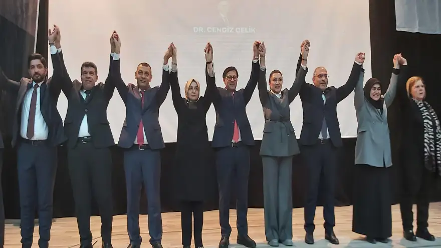 AK Parti Ağrı’da adaylarını tanıttı