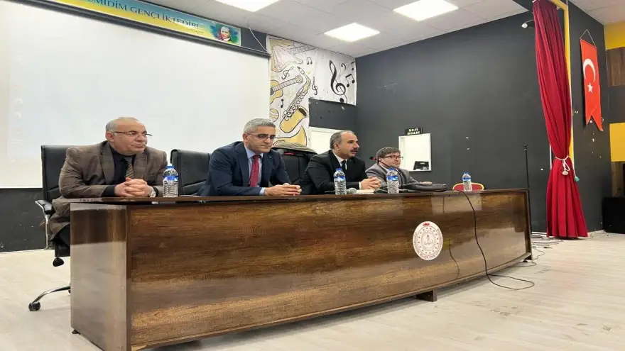 Doğubayazıt'ta  Okulla da İnceleme ve Soruşturma Teknikleri Semineri Düzenlendi