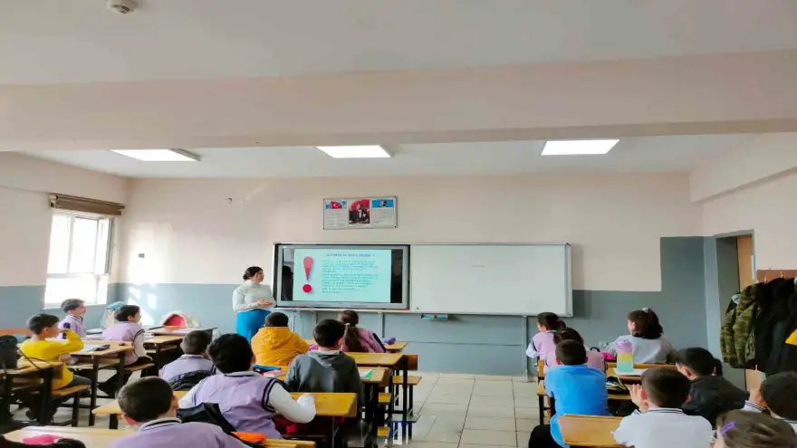 Ağrı’da öğrencilere "Gıda Güvenilirliği" eğitimi verildi