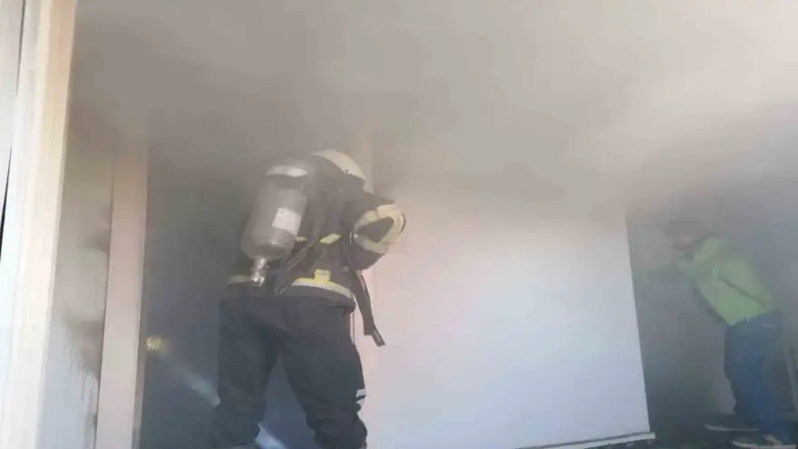 Doğubayazıt’ta elektrikli soba alev aldı