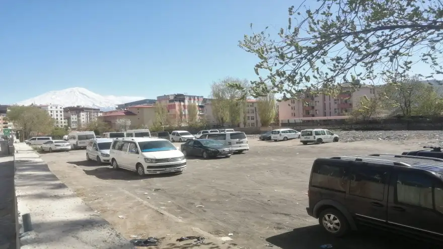 Doğubayazıt'ta Eğitim Felaketi, Atatürk ilk ve Ortaokulu Ne Zaman Yapılacak?