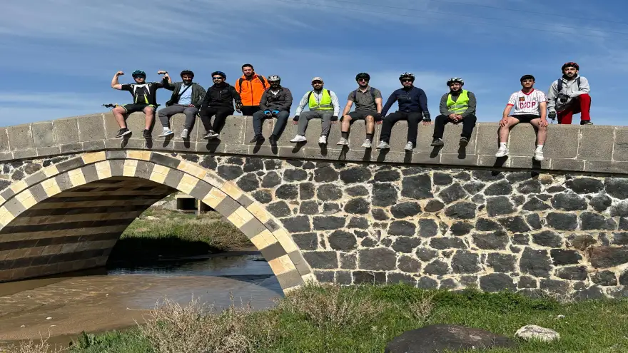 Doğubayazıt Bisiklet Severleri Her Hafta Yeni Rota ile Yeni Haftaya Merhaba Diyor