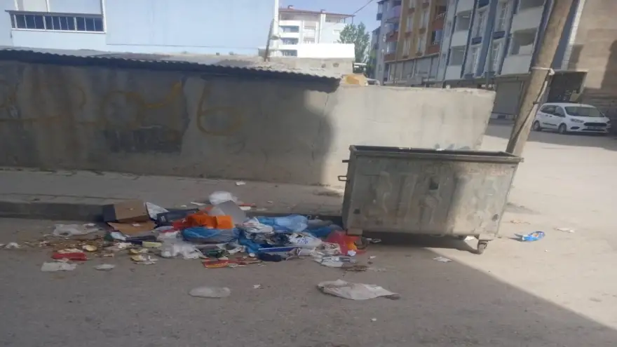 Doğubayazıt’ta Çöp toplamada gecikmeler oluyor