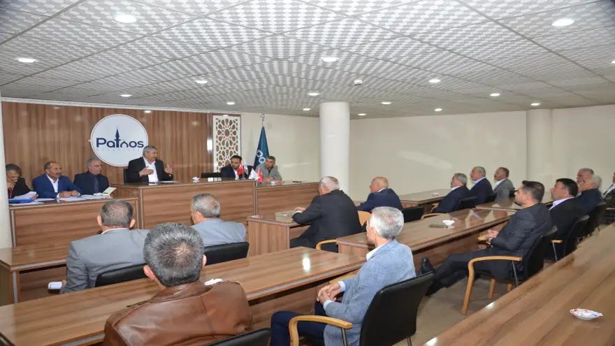 Patnos Belediye Meclisi'nde Önemli Kararlar Alındı: İlan Reklam ve Su Faizleri Siliniyor, Şeyh Edebali Caddesi Trafiğe Kapandı!