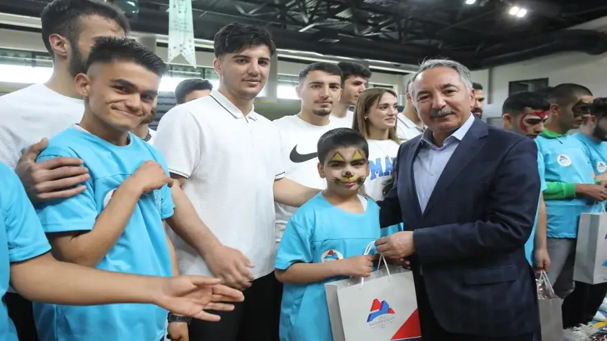 Prof. Dr. Karabulut: “Asıl engelli fiziksel olanlar değil, düşünce dünyasındaki engelleri aşamayanlardır”