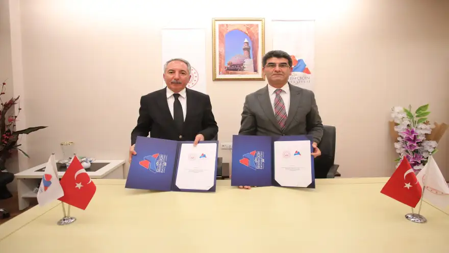 AİÇÜ ile Ağrı Aile ve Sosyal Hizmetler İl Müdürlüğü Arasında İş Birliği Protokolü İmzalandı