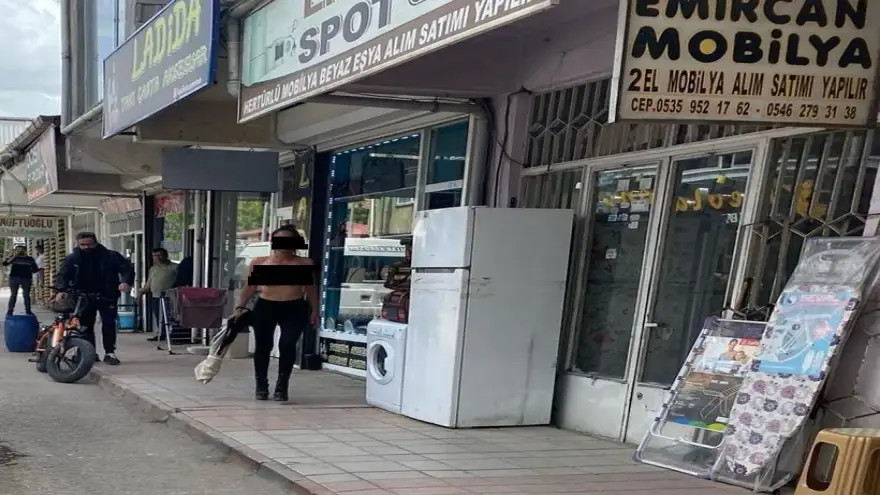 Doğubayazıt’ta çıplak gezen kadın herkesi şoka uğrattı