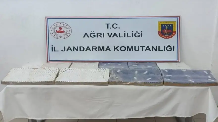 Doğubayazıt’ta 14.75 milyon TL’lik kaçak botoks ve vücut geliştirme ilacı ele geçirildi