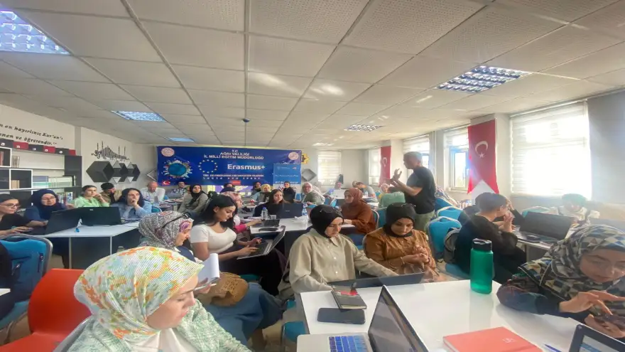 Ağrı'da öğretmenlere Erasmus+ Proje Yazma Eğitimi
