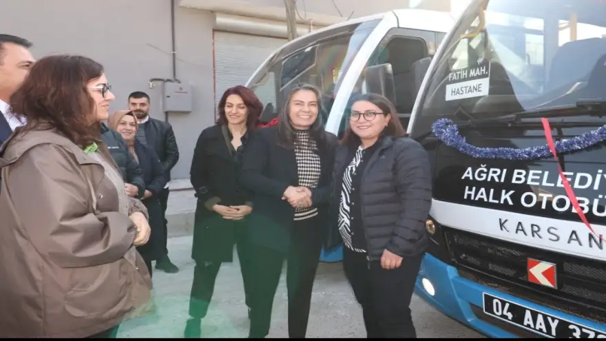 AĞRI'DA İLK KADIN OTOBÜS ŞOFÖRÜ