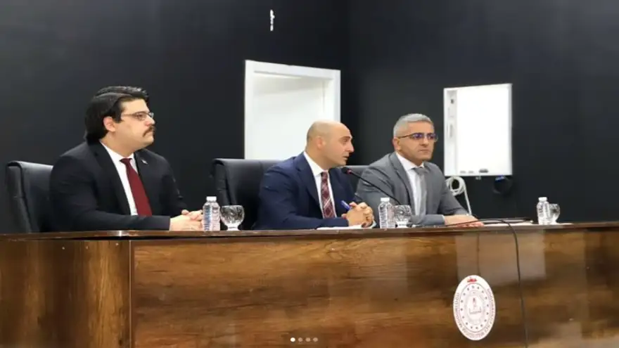 Doğubayazıt'ta yapılan eğitim zirvesi Sadece Görüntü Mü, Yoksa Gerçek Çözümler Mi?