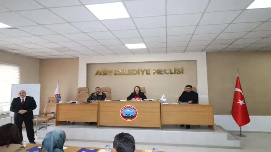 Ağrı Belediyesi 2025 Yılı İlk Meclis Toplantısını Gerçekleştirdi