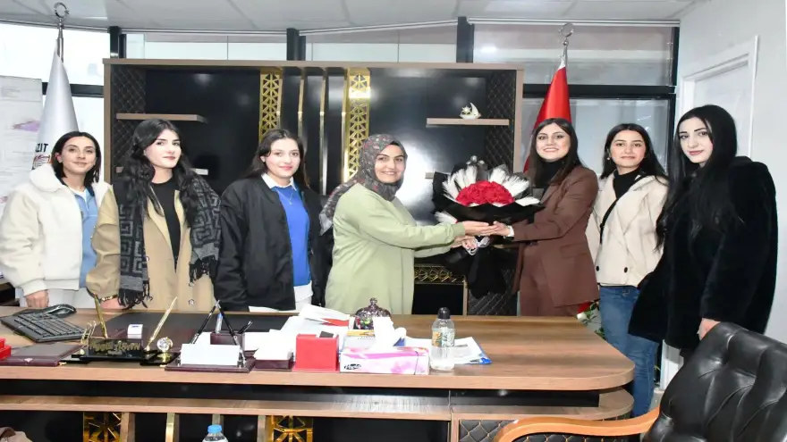 Bayazıt Spor Kadın Futbol Takımı’ndan Doğubayazıt Belediyesine Ziyaret