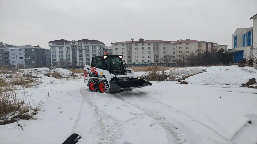 AĞRI BELEDİYESİ ARAÇ FİLOSU GÜÇLENİYOR!