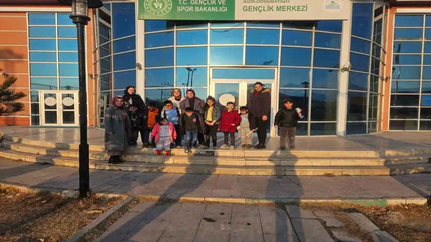 Özel öğrenciler Doğubayazıt gençlik merkezinde misafir edildi