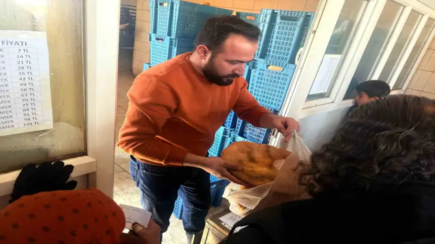 Taşlıçay Belediyesi’nden ücretsiz halk ekmeği