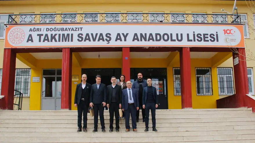 Savaş Ay Anadolu Lisesi'nde Kadir Gecesi Özel Programı Düzenlendi