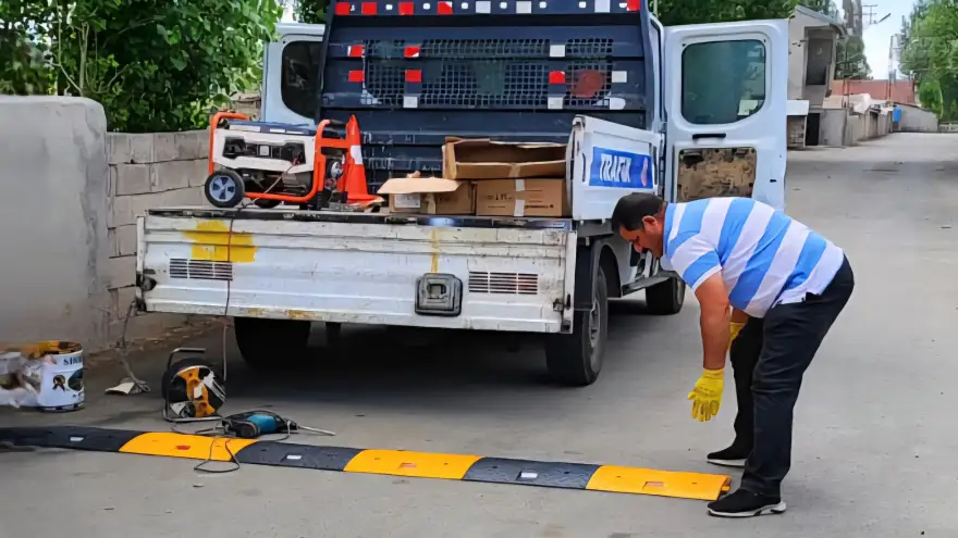 Ağrı Belediyesi, Ulaşım Güvenliği İçin Yeni Düzenlemeleri Hayata Geçirdi