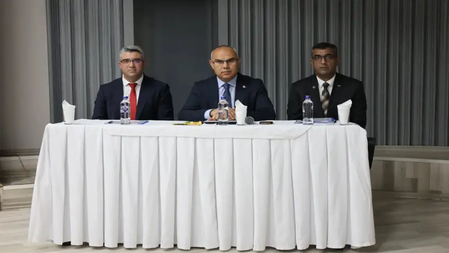 Ağrı'da Kamu Yatırımları ve Projeler Masaya Yatırıldı