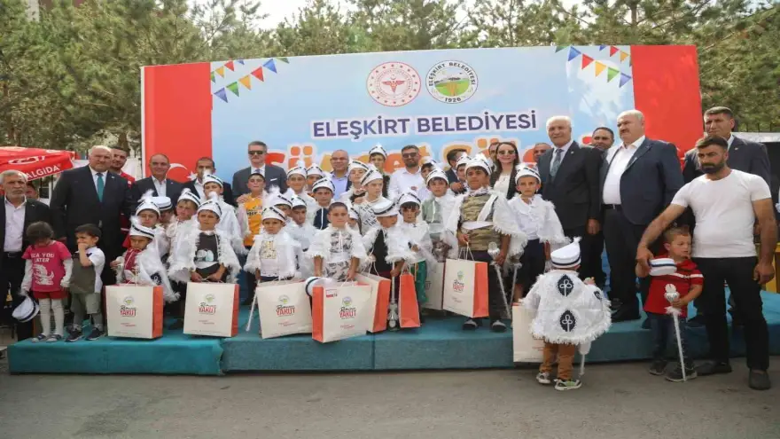 Eleşkirt Belediyesinden sünnet şöleni