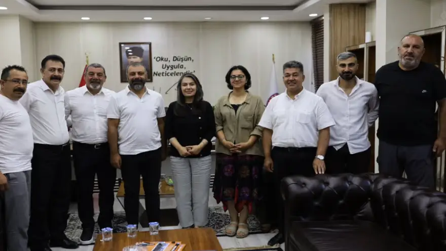 Ağrıspor'un Yeni Yönetimi Eşbaşkanları Ziyaret Etti