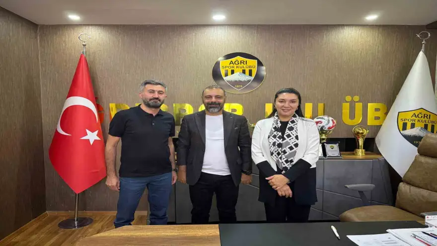 AK Parti Ağrı İl Başkanı İlhami Yıldız: "Ağrı Spor’umuzun her zaman yanındayız"