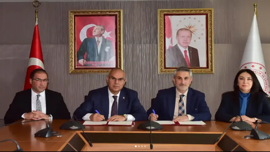 Ağrı'ya Sporcu Fabrikası ve Yüzme Havuzları Geliyor