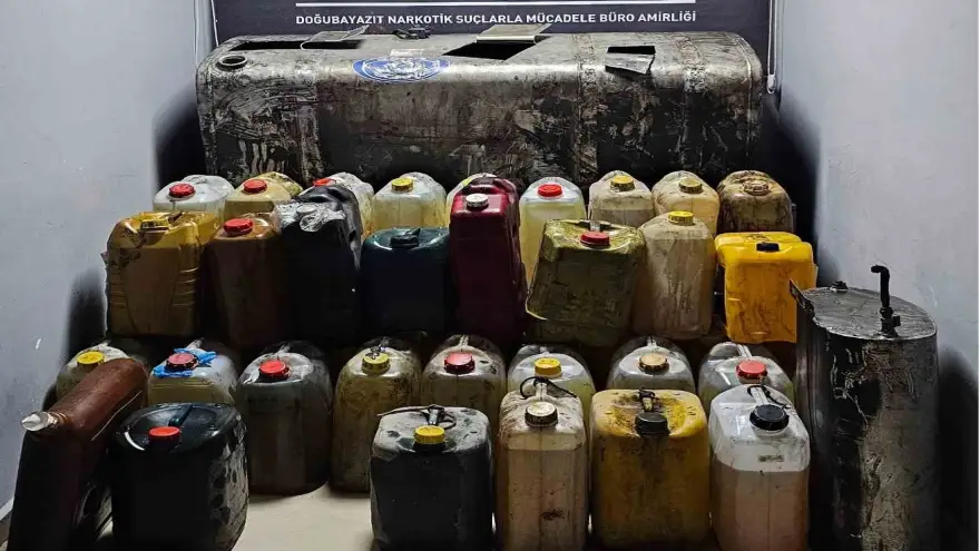 Doğubayazıt'ta tırlarda 761 kilo metamfetamin ele geçirildi