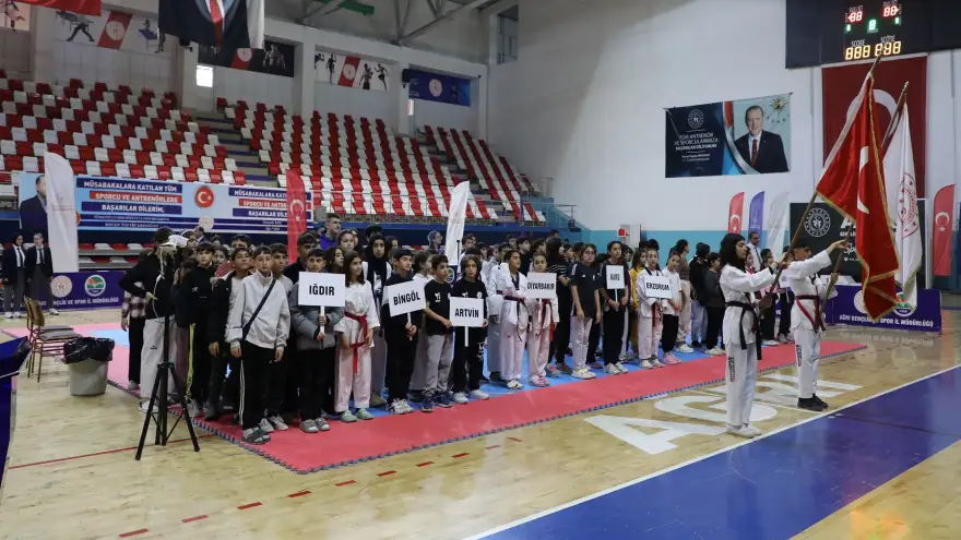 Ağrı, Taekwondo Dostluk Müsabakalarına Ev Sahipliği Yapıyor