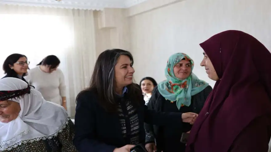 AĞRI BELEDİYESİ KADIN  POLİTİKALAR MÜDÜRLÜĞÜ, 25 KASIM KAPSAMINDA MAHALLELERDE ATÖLYELER GERÇEKLEŞTİRDİ