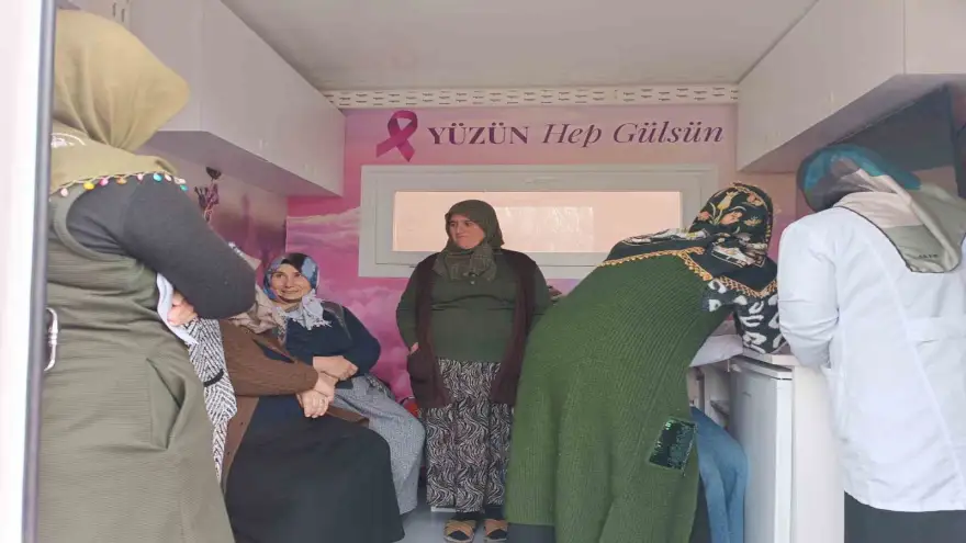 Ağrı’da gezici kanser tarama aracı köy köy dolaşarak kadınlara ücretsiz hizmet sunuyor