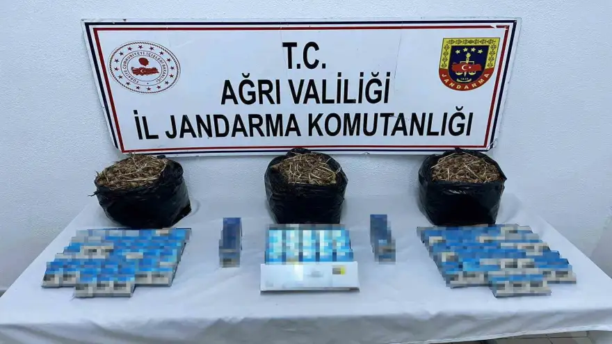 Doğubayazıt'ta kaçak sigara ve safran tohumu ele geçirildi