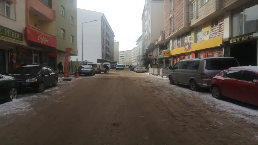 VALİLİĞİN TATİL KARARI DOĞUBAYAZITLI VELİLERİ ŞAŞIRTTI