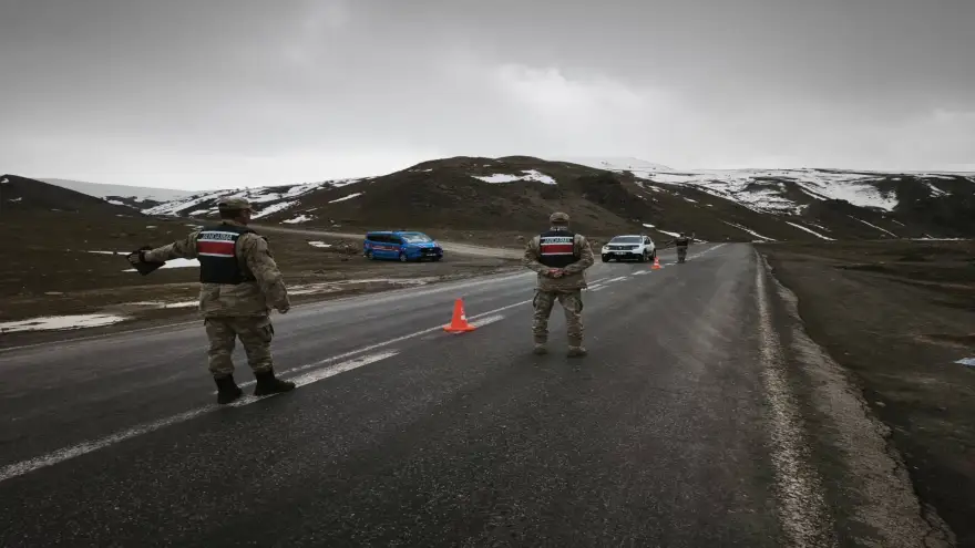 Ağrı’da "Huzur ve Güven" Operasyonu: 21 Gözaltı!