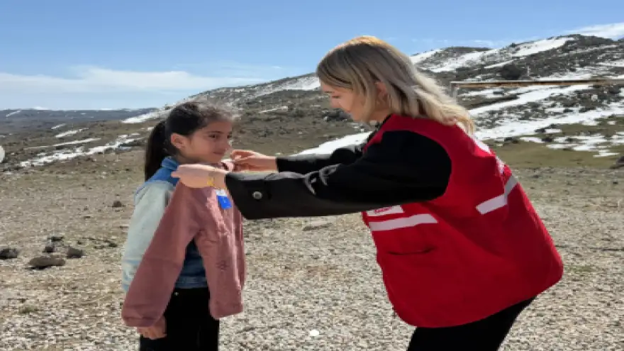 Kızılay’dan Binkaya Köyü’nde Gönülleri Isıtan Ziyaret