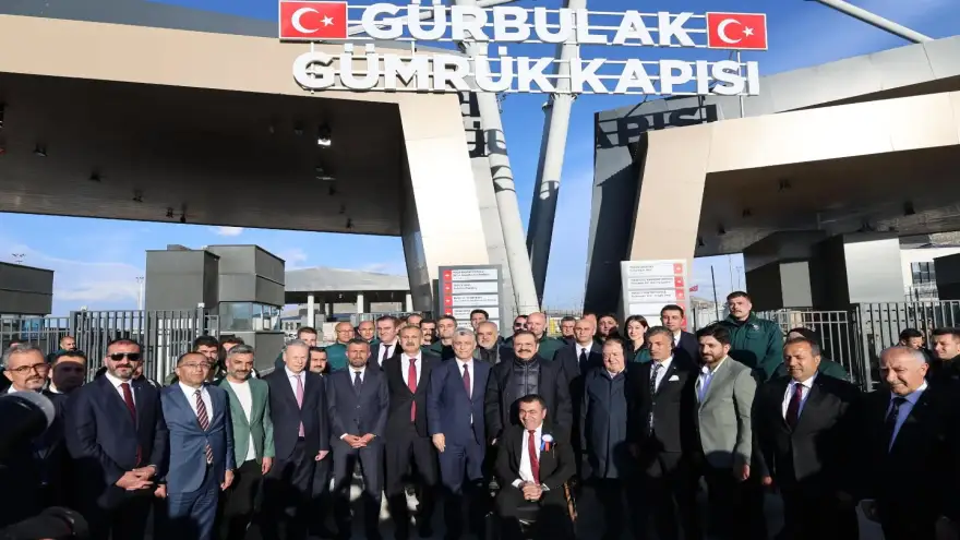 Gürbulak Gümrük Kapısı Dev Törenle Hizmete Açıldı
