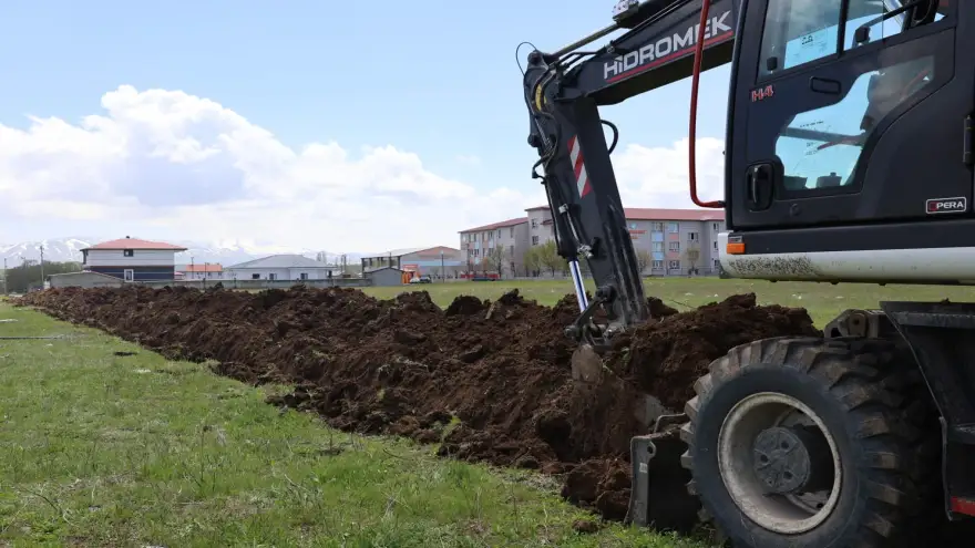 Ağrı Belediyesi Çalışmalarına Hız Kesmeden Devam Ediyor