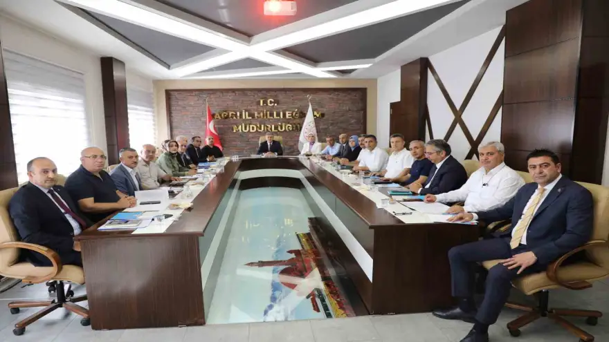Ağrı’da eğitimde yeni dönem hazırlıkları masaya yatırıldı