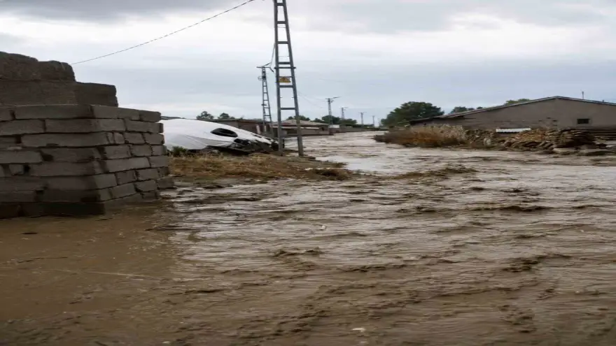 Doğubayazıt’ta sağanak sonrası sel meydana geldi