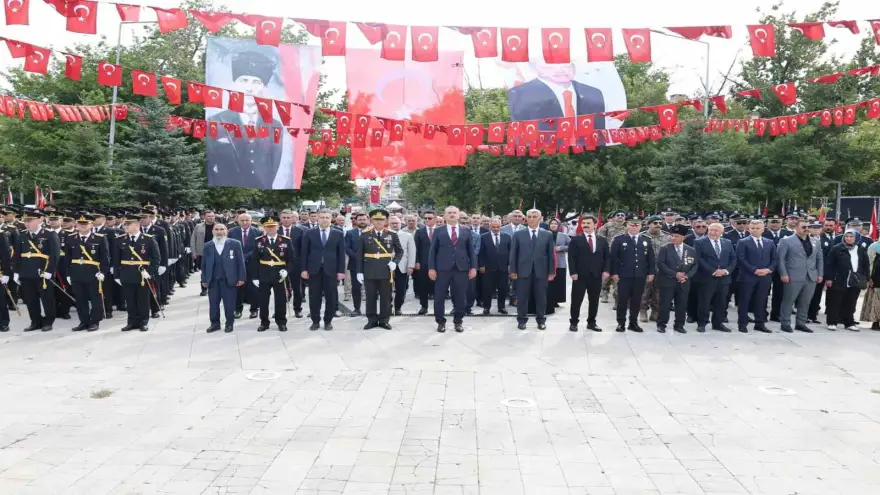 Ağrı’da Büyük Taarruz’un 104’üncü yılı coşkuyla kutlandı