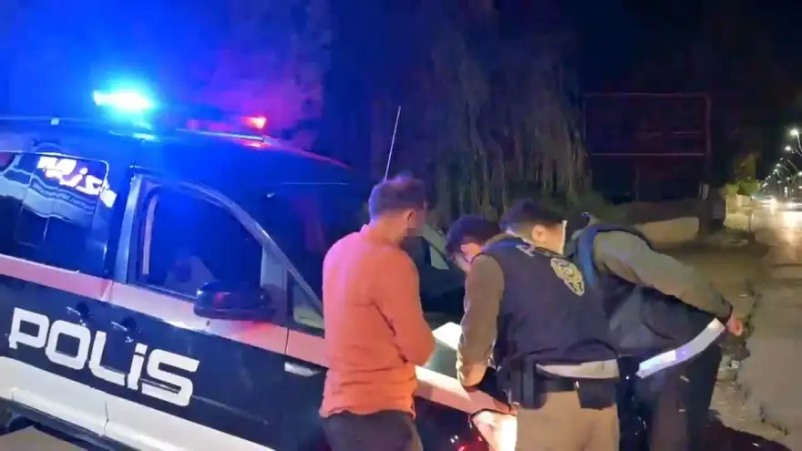 Ağrı’da 77 ekibin katıldığı denetimde 34 aranan kişi yakalandı, 861 bin lira ceza kesildi