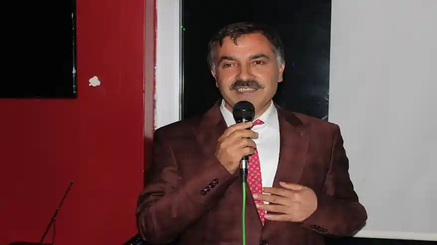 AKP Ağrı Milletvekili Adayı Avukat Abbas Aydın'dan Kadir Gecesi mesajı