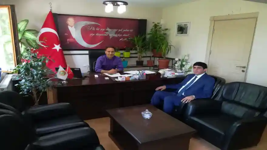 REKTÖR ALMA, IĞDIR ORMAN İŞLETME MÜDÜRÜ TANER TAZEGÜN'Ü ZİYARET ETTİ