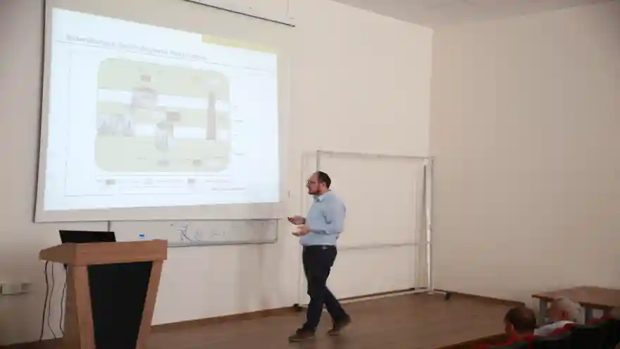 IĞDIR ÜNİVERSİTESİ ZİRAAT FAKÜLTESİ'NDE HAFTALIK SEMİNERLER DEVAM EDİYOR