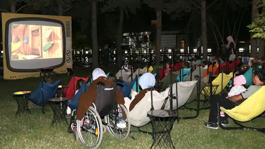 Büyükşehir'den Yazlık Sinema
