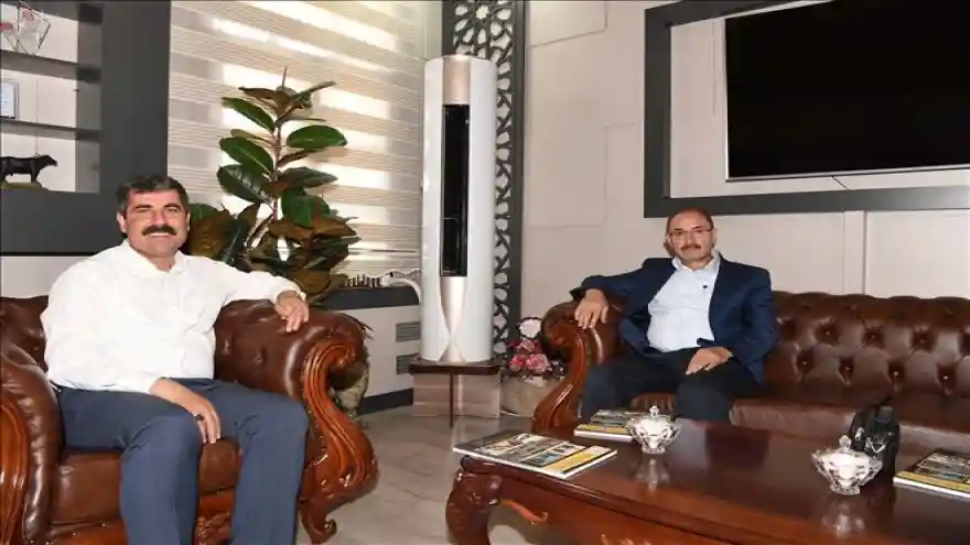 BAŞKAN ASYA, DAP İDARESİ BAŞKANI DEMİR´İ AĞIRLADI
